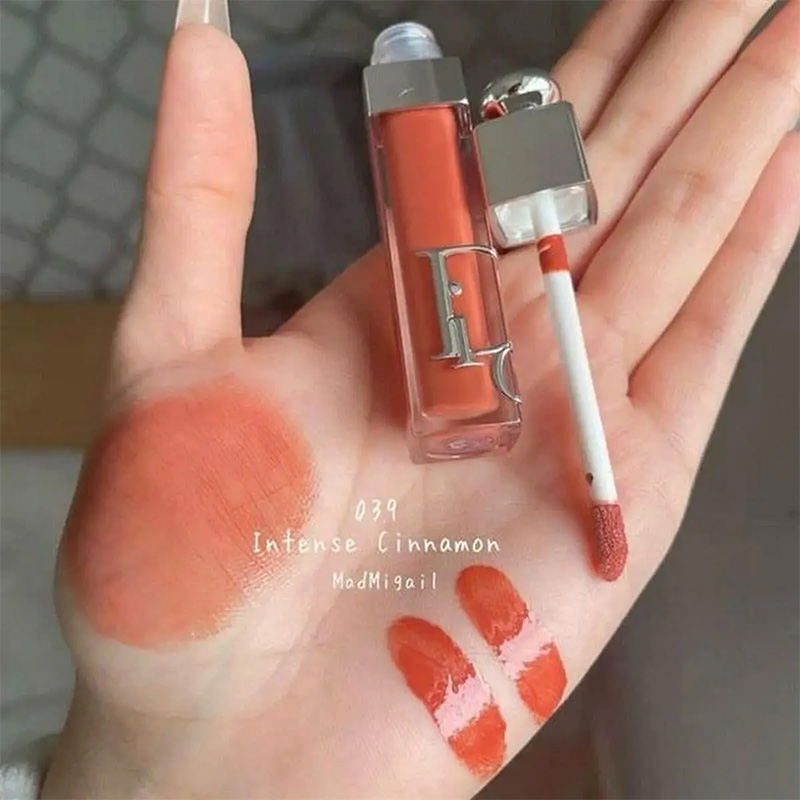 Hình ảnh minh họa củaSon Dưỡng Dior Addict Lip Maximizer 039 Intense Cinnamon Màu Cam Quế (Nobox)